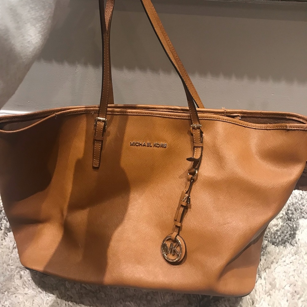 MICHAEL KORS TOTE BAG- leather